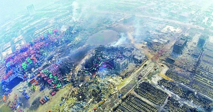 Craterul din urma exploziei de la Tianjin este vizibil şi din spaţiu FOTO Guliver/GettuImages