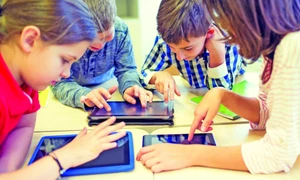 copii internet ashuttershock