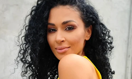 Majda Aboulumosha, vedeta Pro Tv