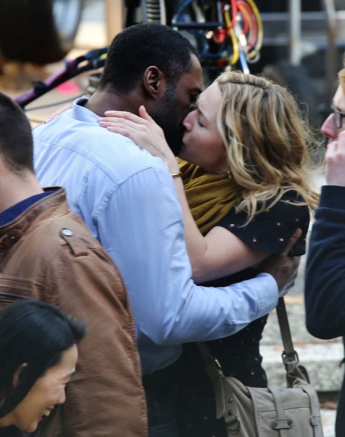 kate kiss jpg jpeg