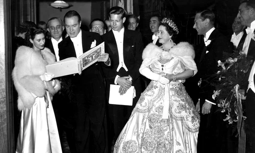 Prințesa Margaret Rose, Bob Wolff, Bob Hope, Regele Mihai, Regele George și Regina Mary profimedia 0711100257 jpg