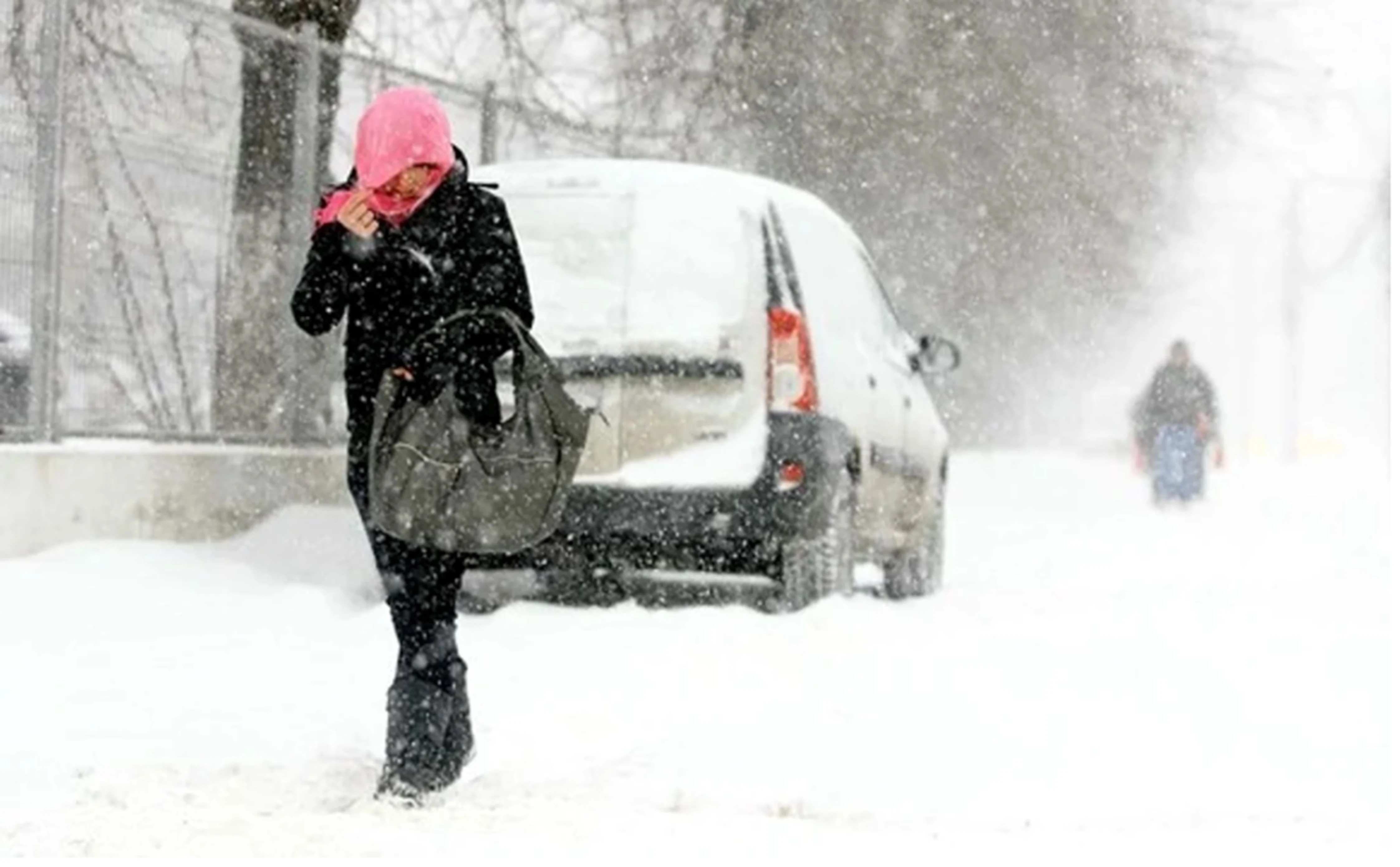 Județele care intră sub Cod galben de ninsori și precipitații însemnate cantitativ, până joi dimineață. Harta cu zonele afectate