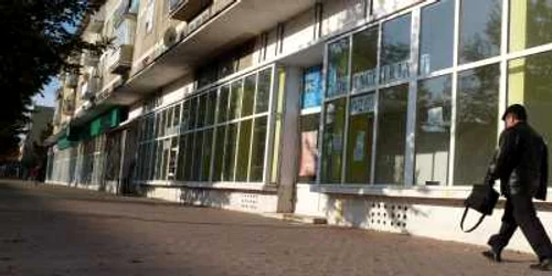 Spaţiile comerciale din centrul oraşului au rămas goale