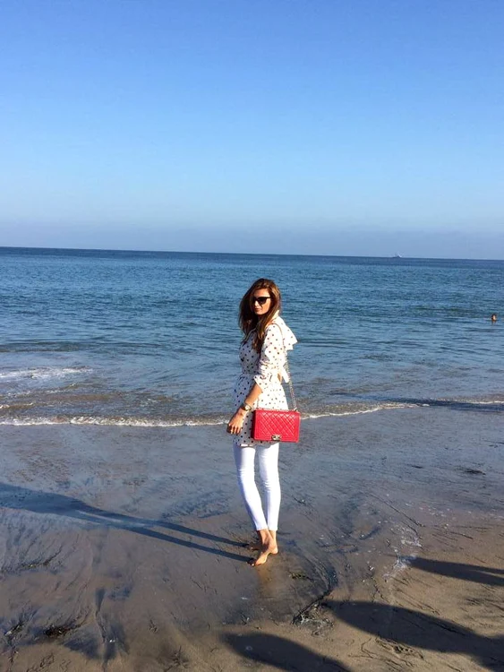 
    ramona_gaborramona_gabor  