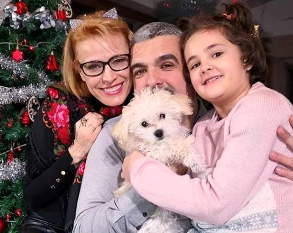 
    Familia lui Aurelian Temișan, la diferență de trei aniFoto: Instagram   