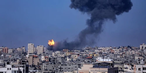 Bombardament asupra Gaza FOTO EPA-EFE