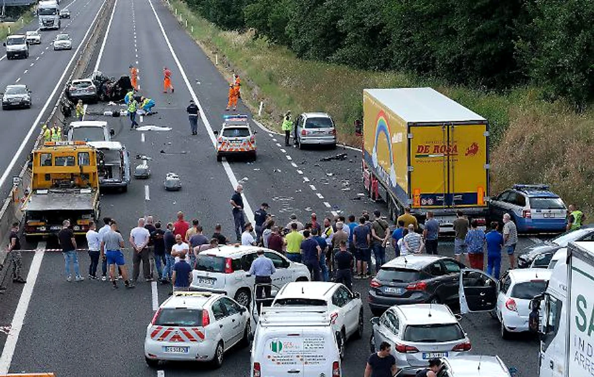 Imaginile traumatizante de la locul accidentului