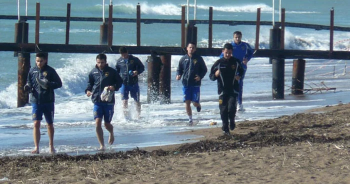 Petroliştii au făcut cel mai relaxant antrenament din stagiul din Antalya. FOTO fcpetrolul.ro