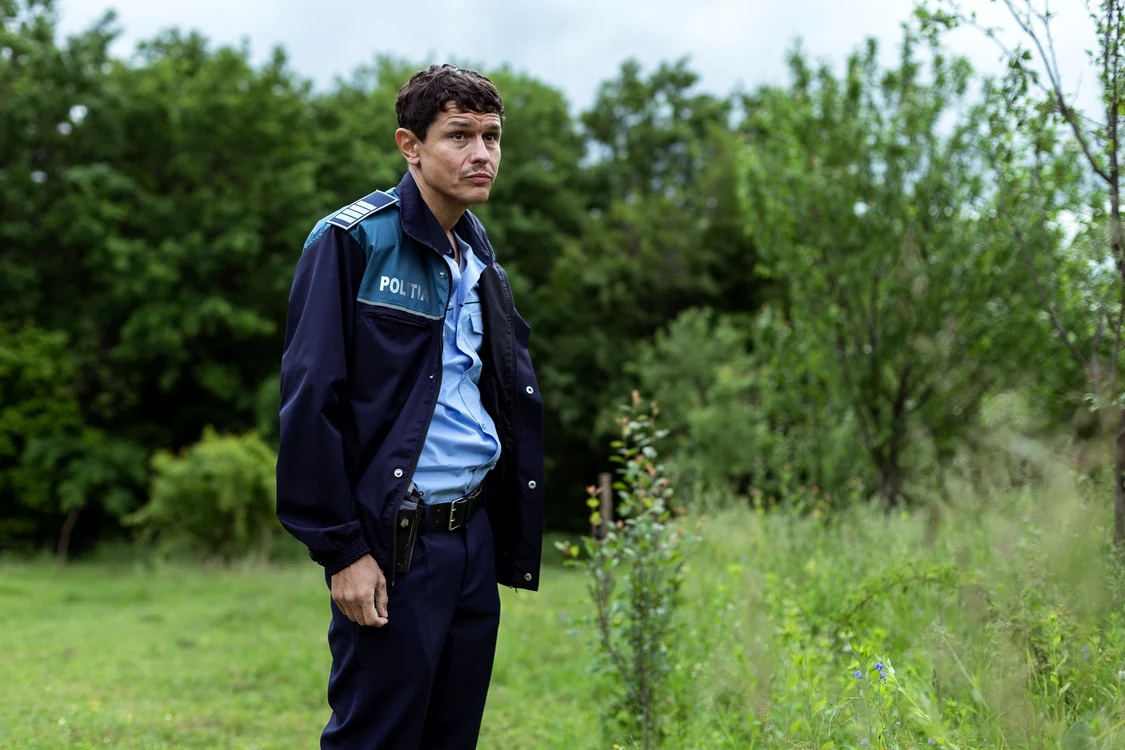 Actorul Iulian Postelnicu a interpretat un polițist și în filmul „Oameni de treabă“