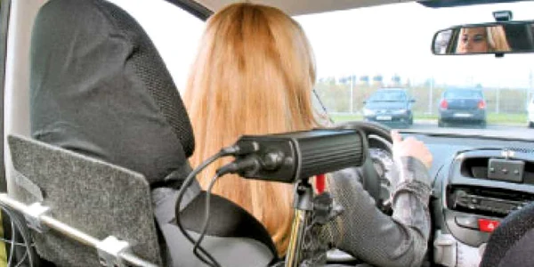 Examenul auto Big Brother,  la debut