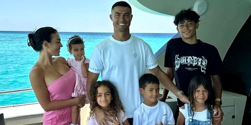 Cristinano ronaldo familie instagram jpg