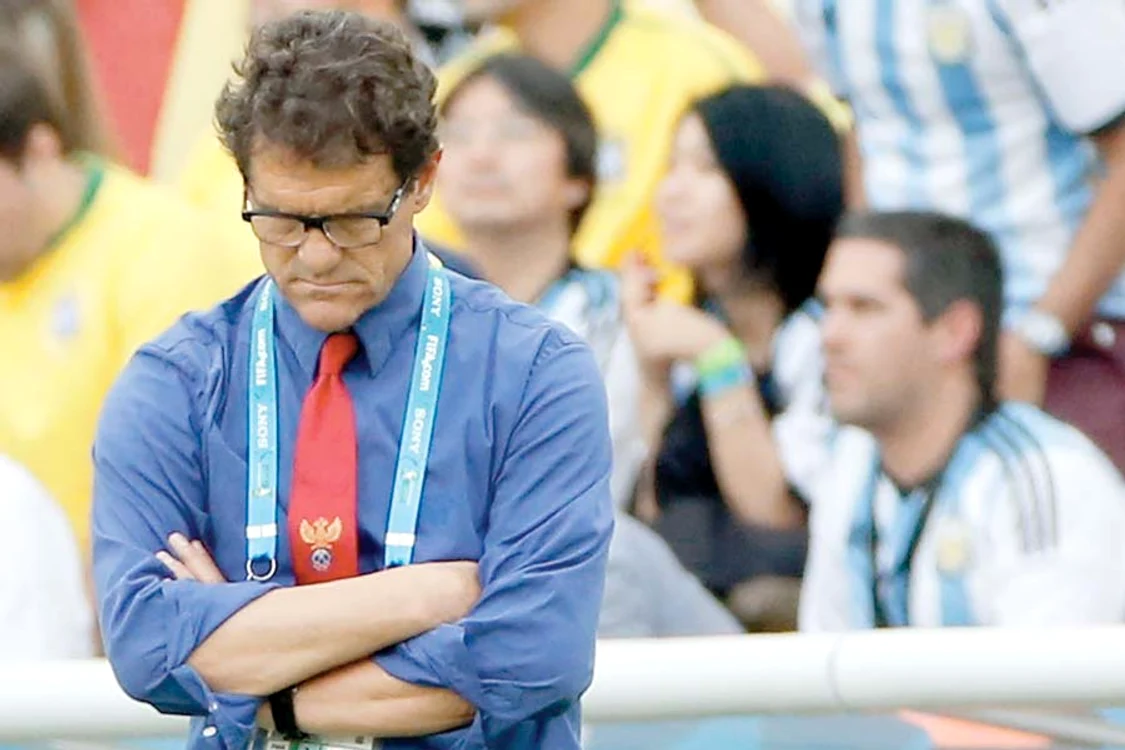 
    Fabio Capello este recunoscut drept unul dintre cei mai scumpi antrenori din lume. Doar din ultimul contract, ca selecţioner al Rusiei, a câştigat 8,5 milioane de euro pe an. La chinezi are tot atâtFOTOGRAFII: REUTERS  