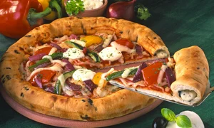pizza cu legume jpeg