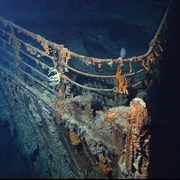 Epava Titanicului (© NOAA / Institute for Exploration / University of Rhode Island / Wikimedia Commons)