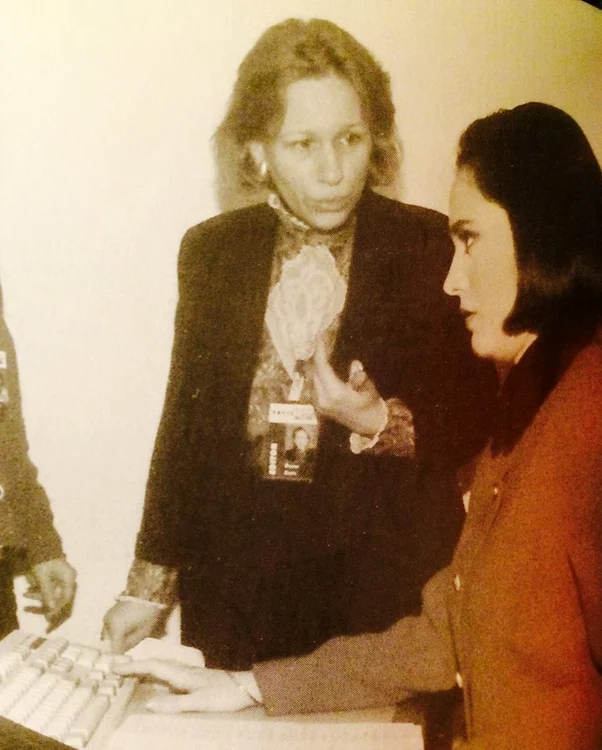 Andreea Esca, alături de Doina Doru, în urmă cu mulţi ani