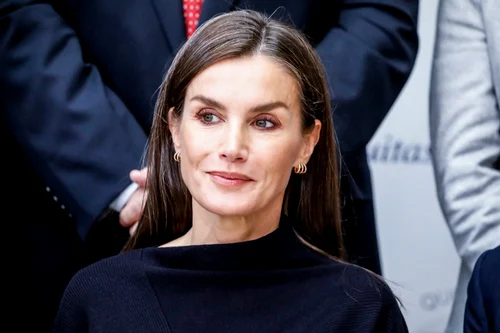 Letizia în negru, Profimedia