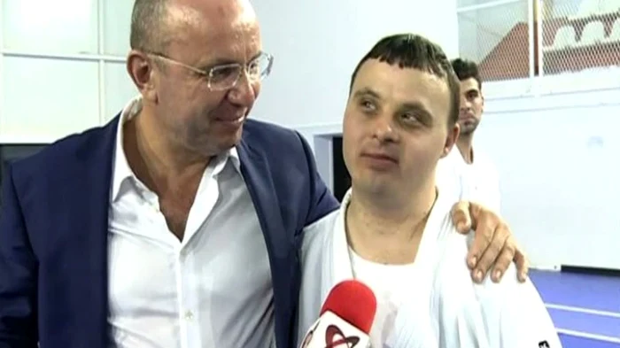 Comsin Guşă şi Viorel bărbulescu