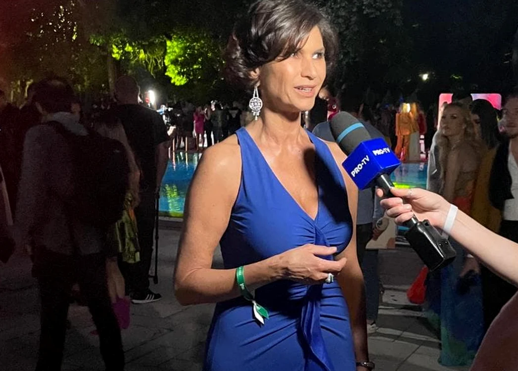 Ramona Bădescu a strălucit la petrecerea Viva!
