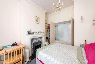 garsonieră din centrul Londrei,cu baia in dulap Foto: Foxtons Pimlico & Westminster/ Onedome