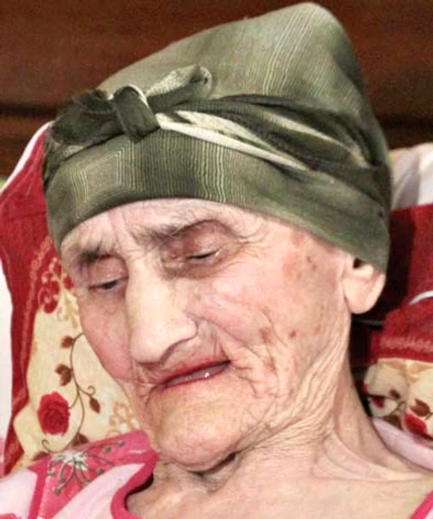 †Antisa  Khvichava,  132 de ani