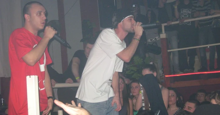 Cei mai în vogă hip-hopperi ai momentului au fost prezenţi aseară în club Insomnia