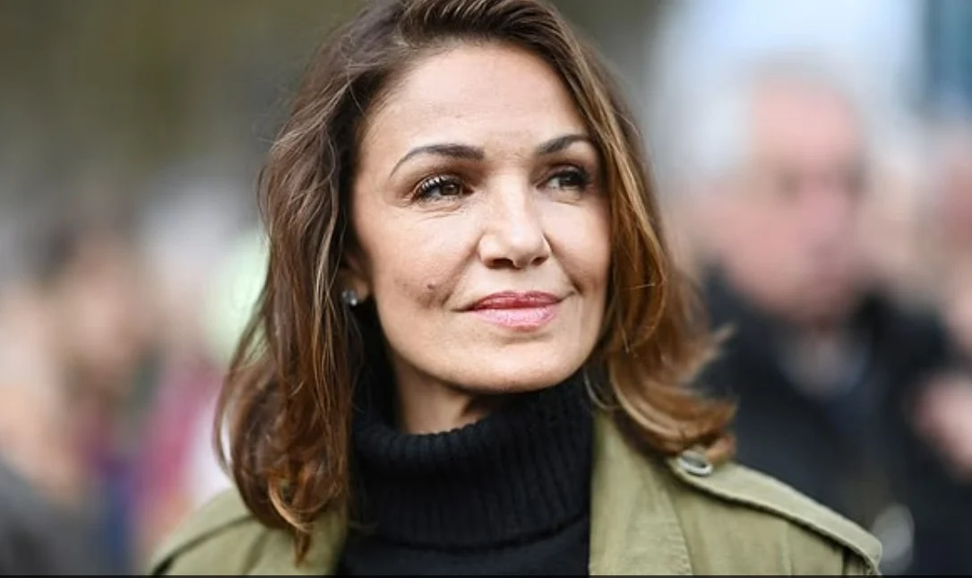 A murit actrița Nadia Fares. Acum o săptămână a fost găsită inconștientă în piscina unui club de lux din Paris