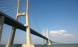 vasco da gama bridge 992721 1280 jpg