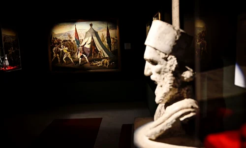 Istoria României în 100 de portrete (1) JPG