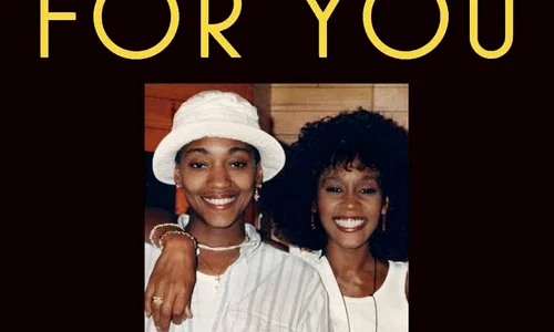 Robyn Crawford face aceste dezvăluiri în cartea ei, ”A Song For You: My Life With Whitney Houston”  jpeg