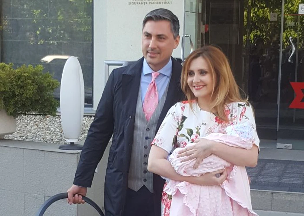 Carolina a devenit soră mai mareFoto: captură video Teo Show