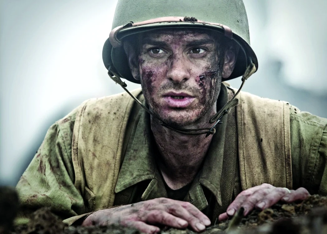 Desmond T. Doss (Andrew Garfield) a fost primul
Obiector de Conştiinţă din armata americană