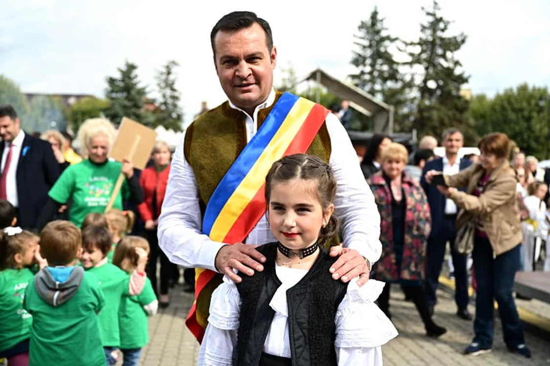 Primarul Cătălin Cherecheș, la un eveniment local FOTO Facebook