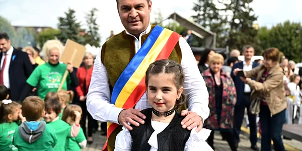catalin chereches primar baia mare facebook jpg