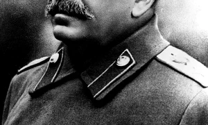 Stalin a avut o relaţie intimă cu Lidia Perelighina, care l a născut pe Aleksandr în 1916 jpeg