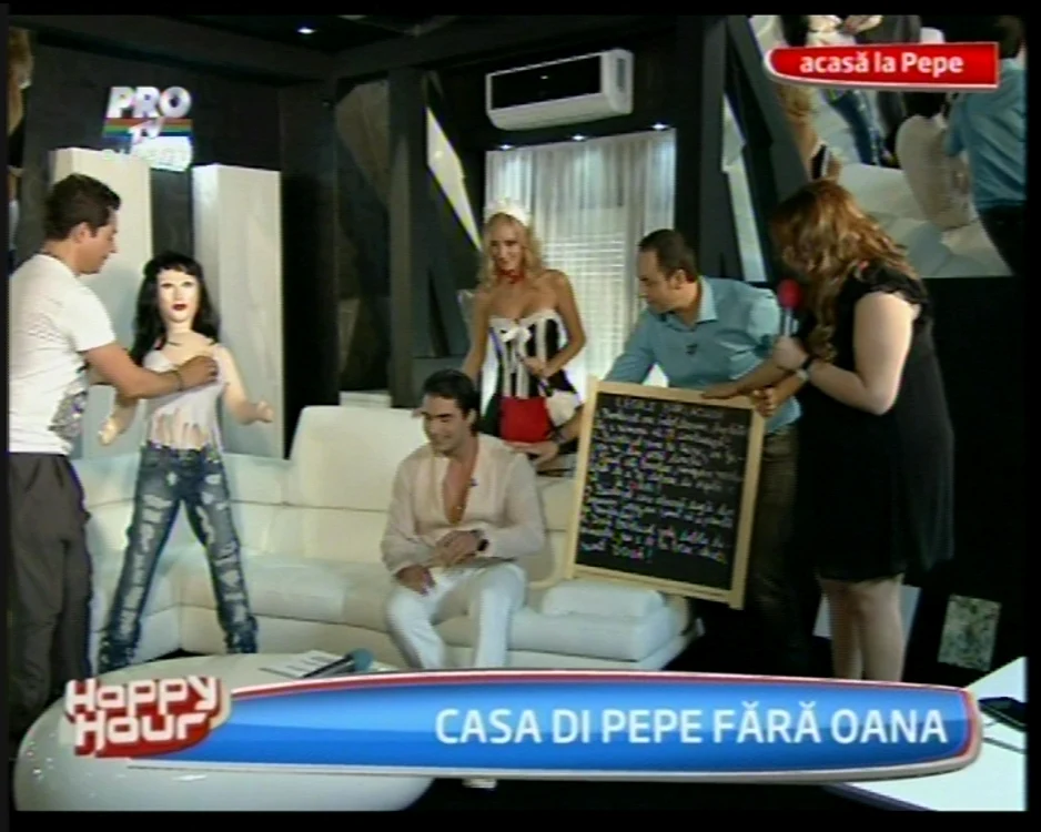 Pepe, fericit la inaugurarea apartamentului renovat