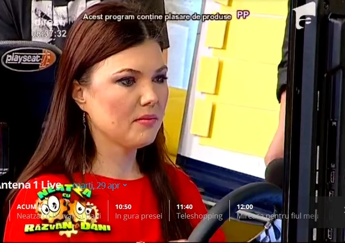 Paula Seling în platoul Neatza (capturi Antena 1)