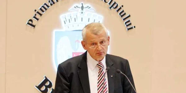 Autostrada lui Oprescu rămâne „suspendată”
