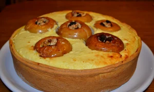 tarta mere branza jpeg