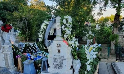 Mormântul lui Marcel Toader din cimitirul Cumpăna jpeg