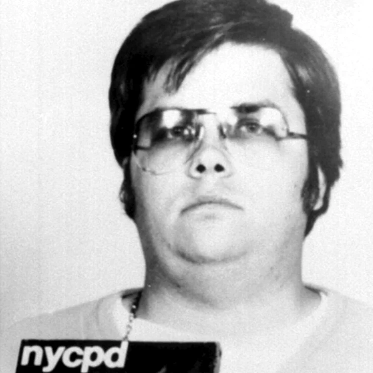 mark david chapman 9244472 2 402 jpeg