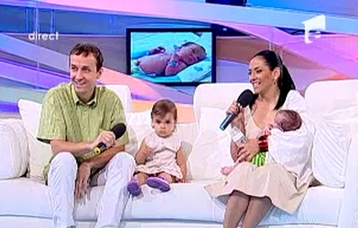 Analia Selis este mama a doi copii