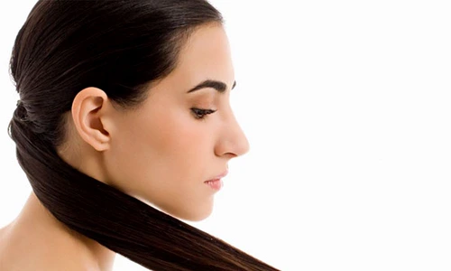 Ce se întâmplă dacă ţii părul prins în coadă jpeg