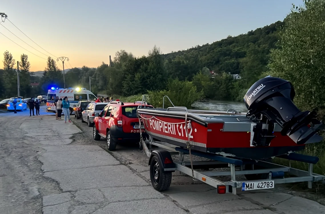 Echipajele de intervenție au reușit să găsească atât calul, cât și căruța. FOTO: prahovainfo.ro 
