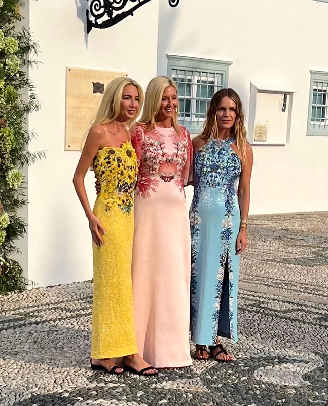 botez fiul lui Mary Katrantzou nasi Printul Pavlos si Marie Chantal a Greciei, Niarchos si Sabine Getty (5) jpg