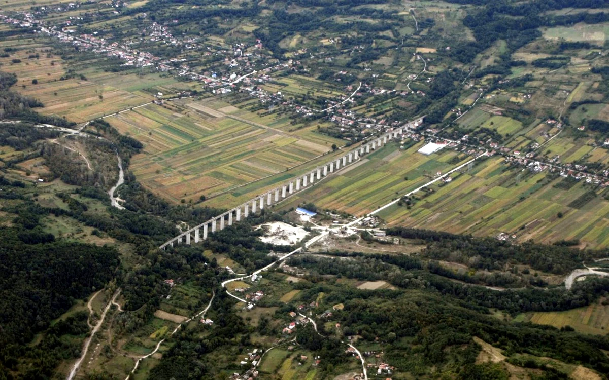 Viaductul Topolog. Foto Institutul Național al Patrimoniului.