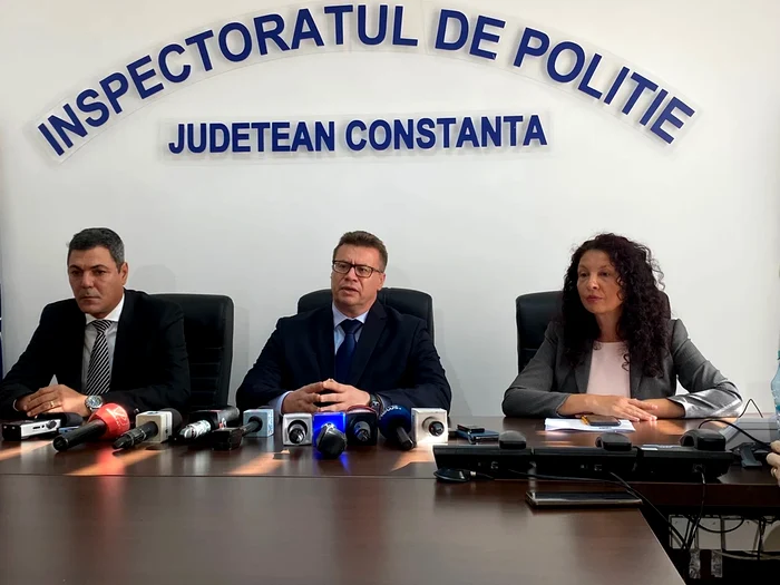 Benone Matei (centru) este inspectorul general al Poliției Române din mai 2021