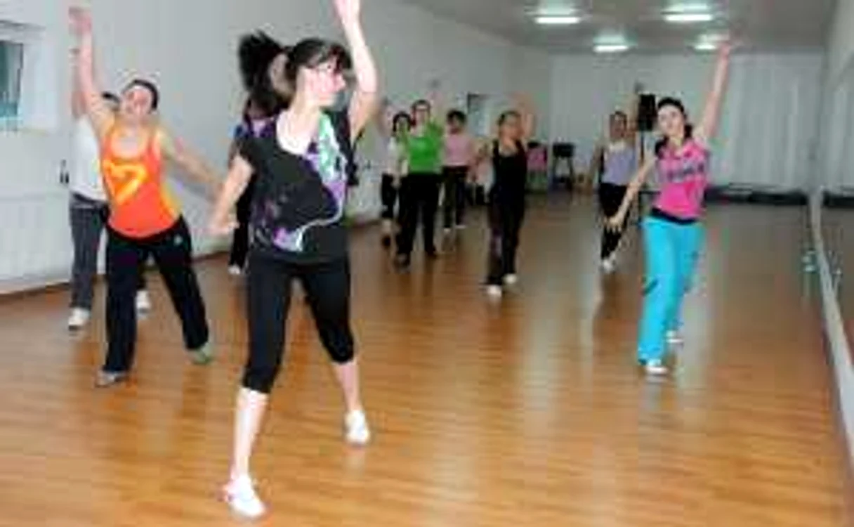 Demonstraţie de zumba 