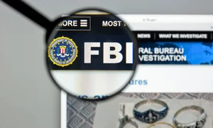 Site FBI Federal Bureau of Investigation lupa FOTO Shutterstock