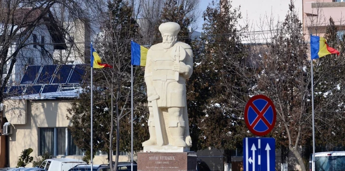 statuie slobozia