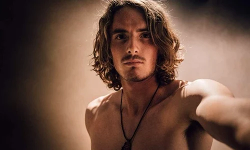 1 tsitsipas 900x600 jpg jpeg